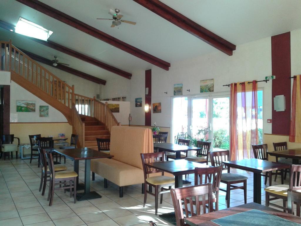 Couett'Hotel Oloron Sainte Marie Exterior foto