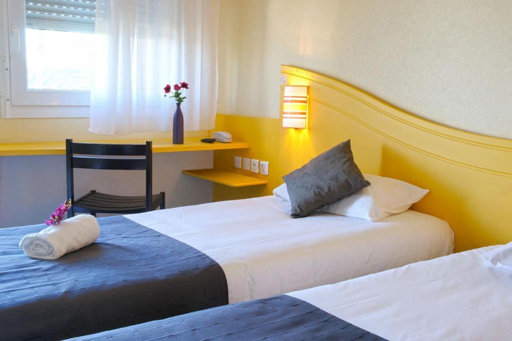 Couett'Hotel Oloron Sainte Marie Exterior foto