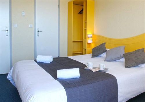 Couett'Hotel Oloron Sainte Marie Exterior foto